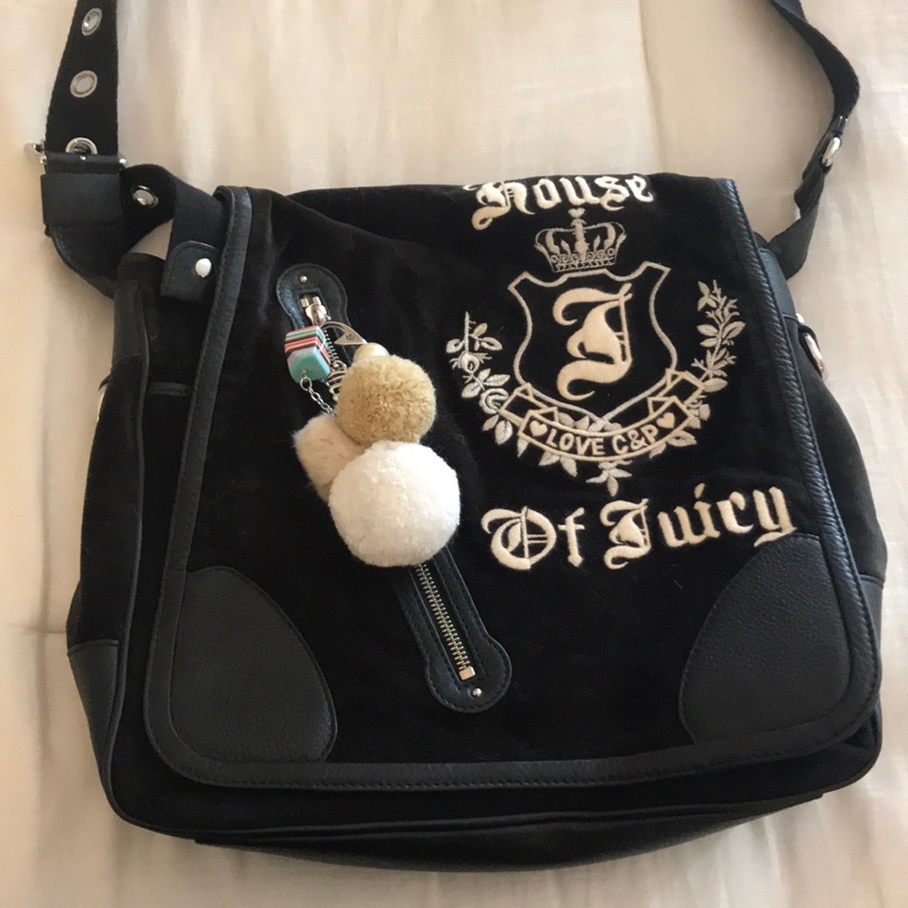 Juicy couture messenger bag
